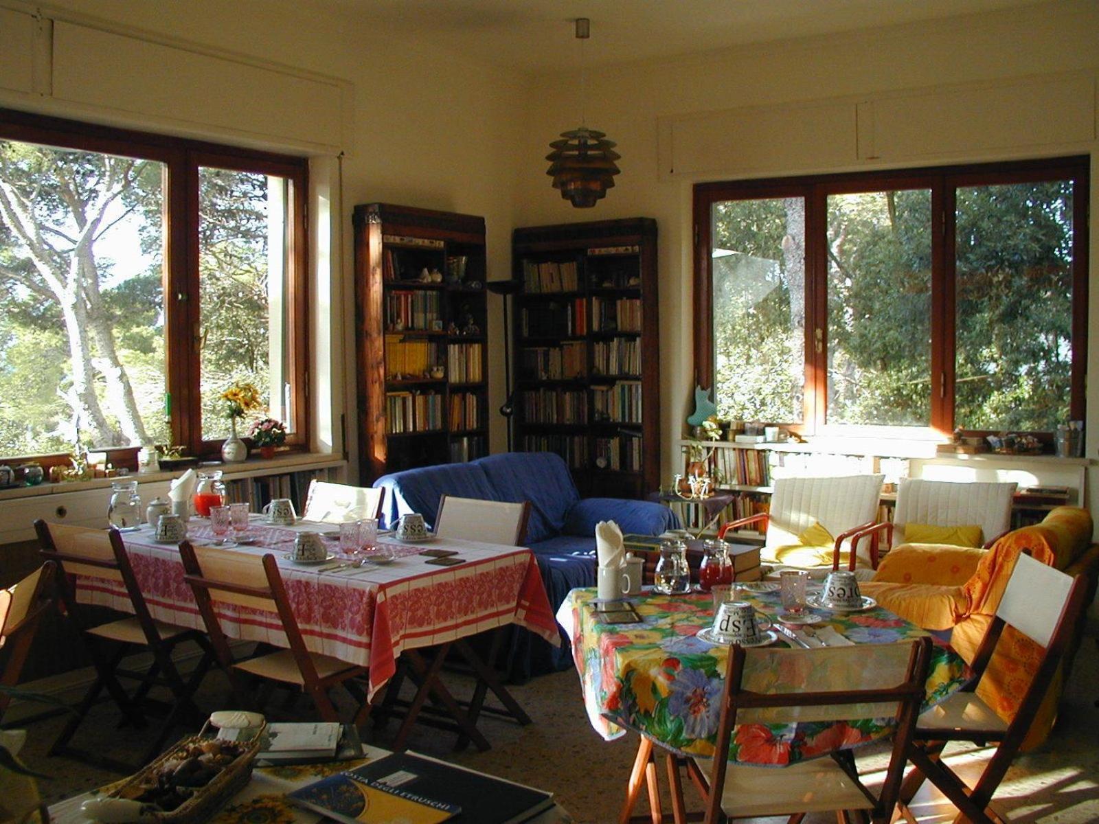 La Casa Di Ulisse B&B Quercianella Exterior foto